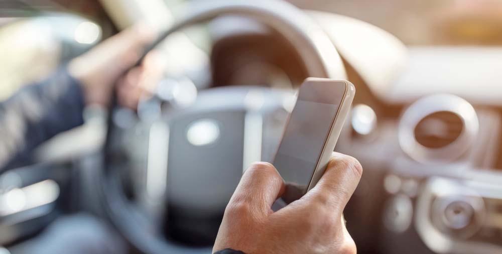  huntington beach car accidents caused by distracted driving